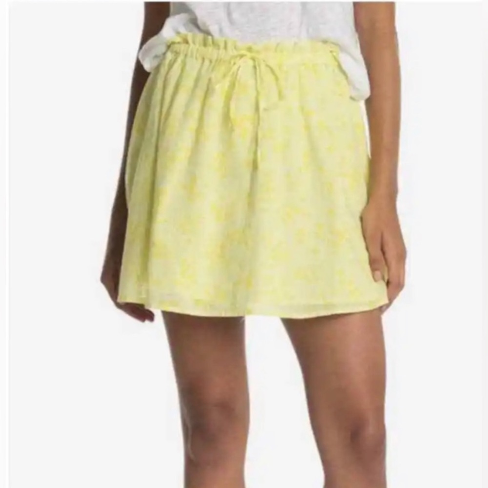 NWT Abound Gauzy Floral Skirt Medium